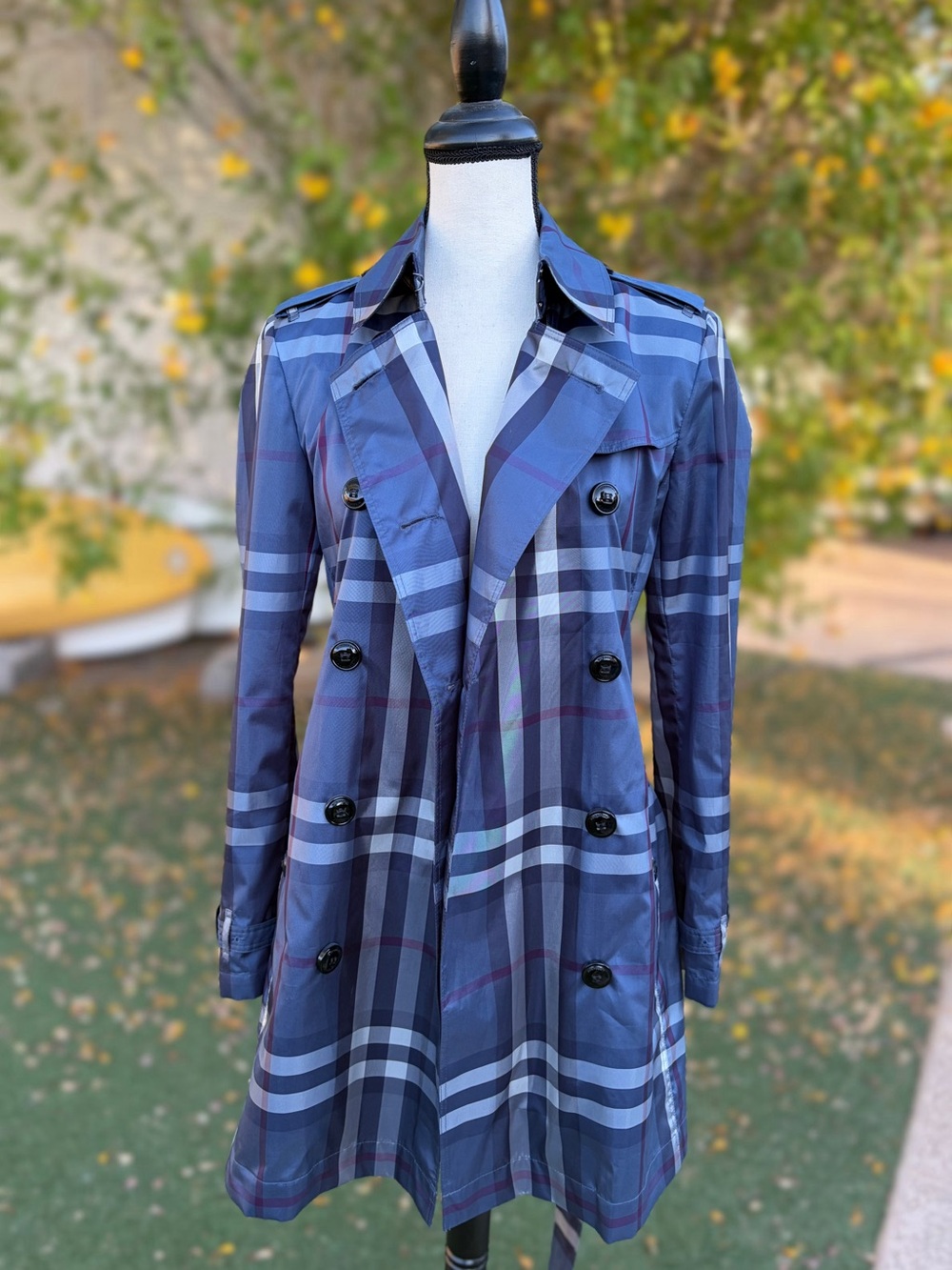 Burberry London Blue Plaid Short Lightweight Trenchcoat Jacket Med/US8/UK10 EUC - Picture 8 of 17